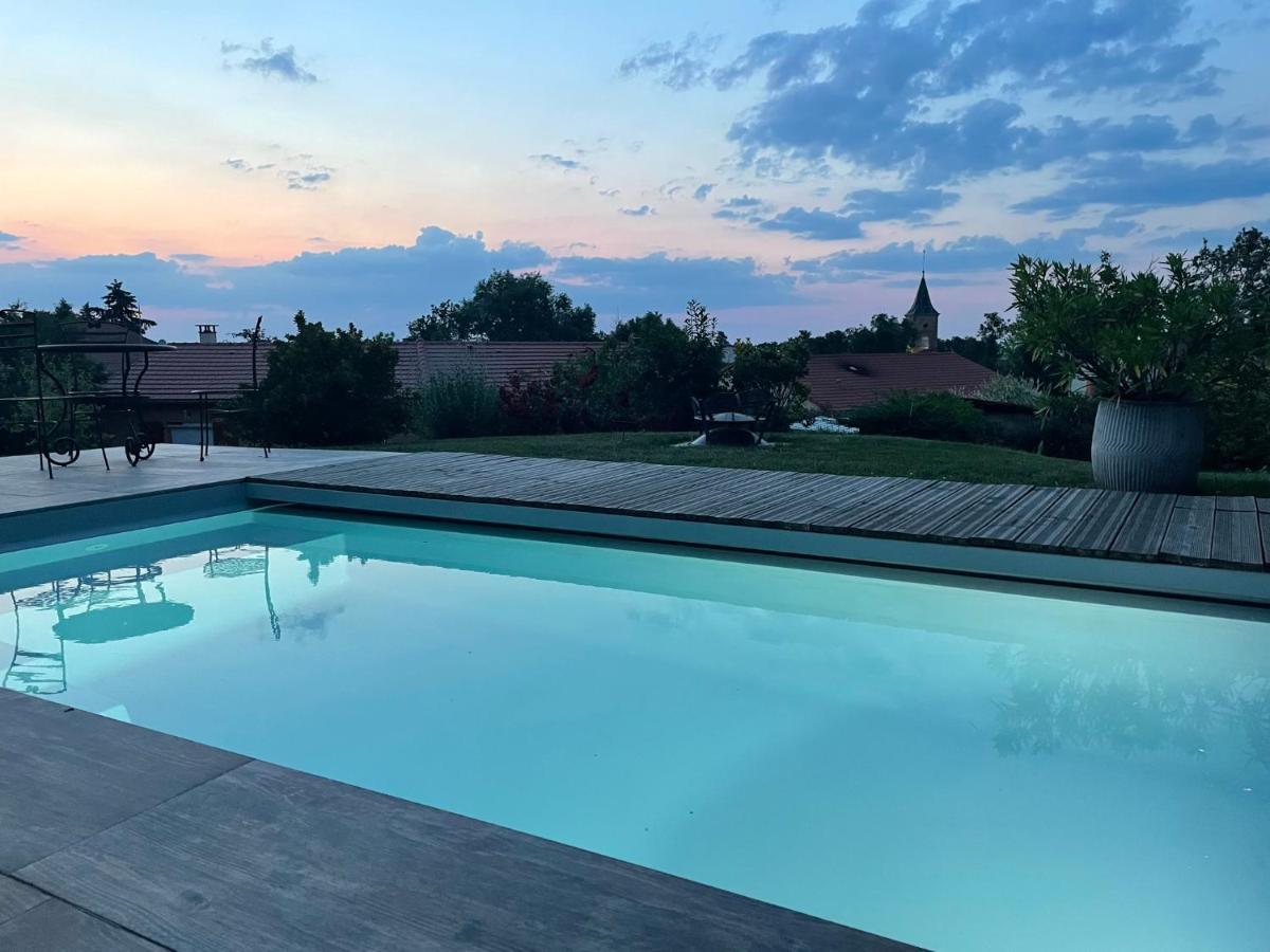 Commelle-Vernay La Grange Aux Hirondelles - Appartement Complet Et Independant מראה חיצוני תמונה